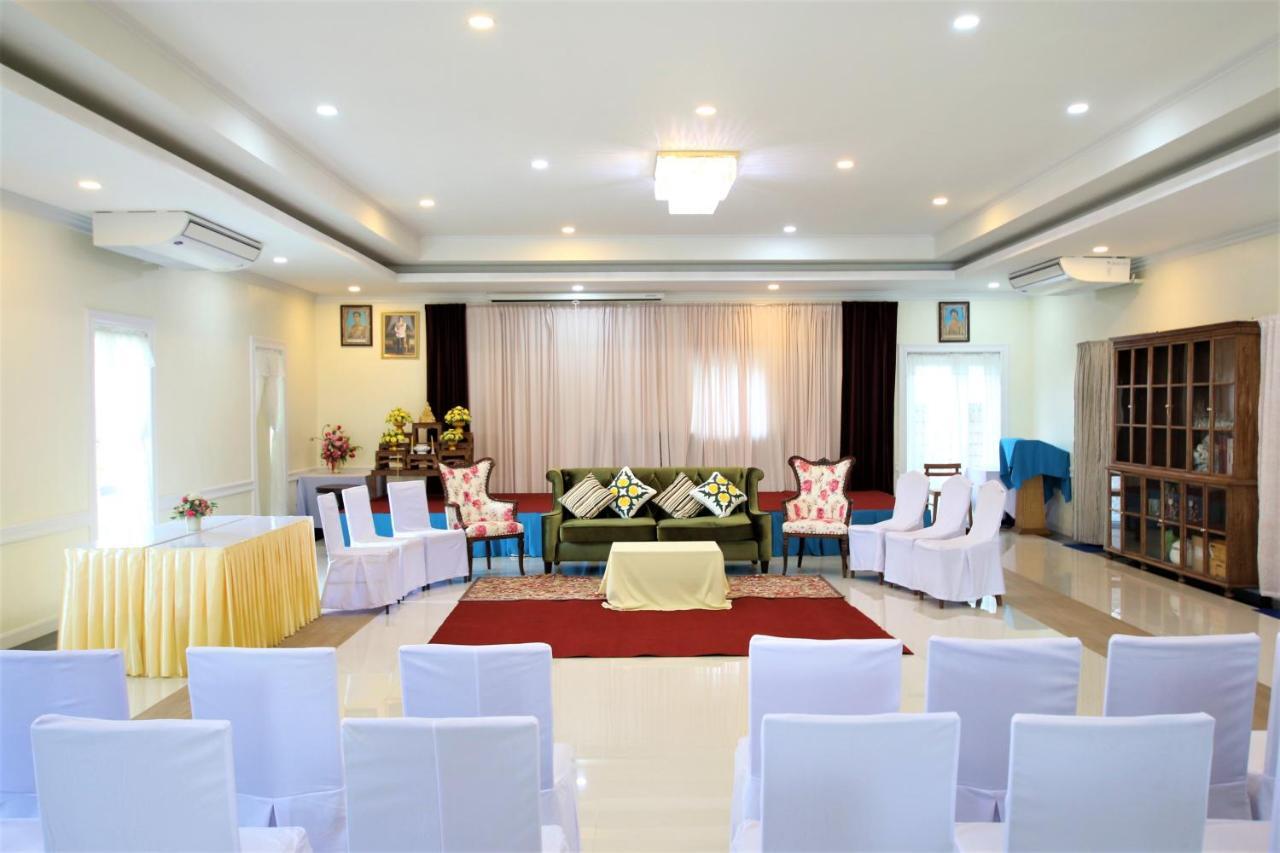 Hotel Amphawaree Samut Songkhram Exterior foto